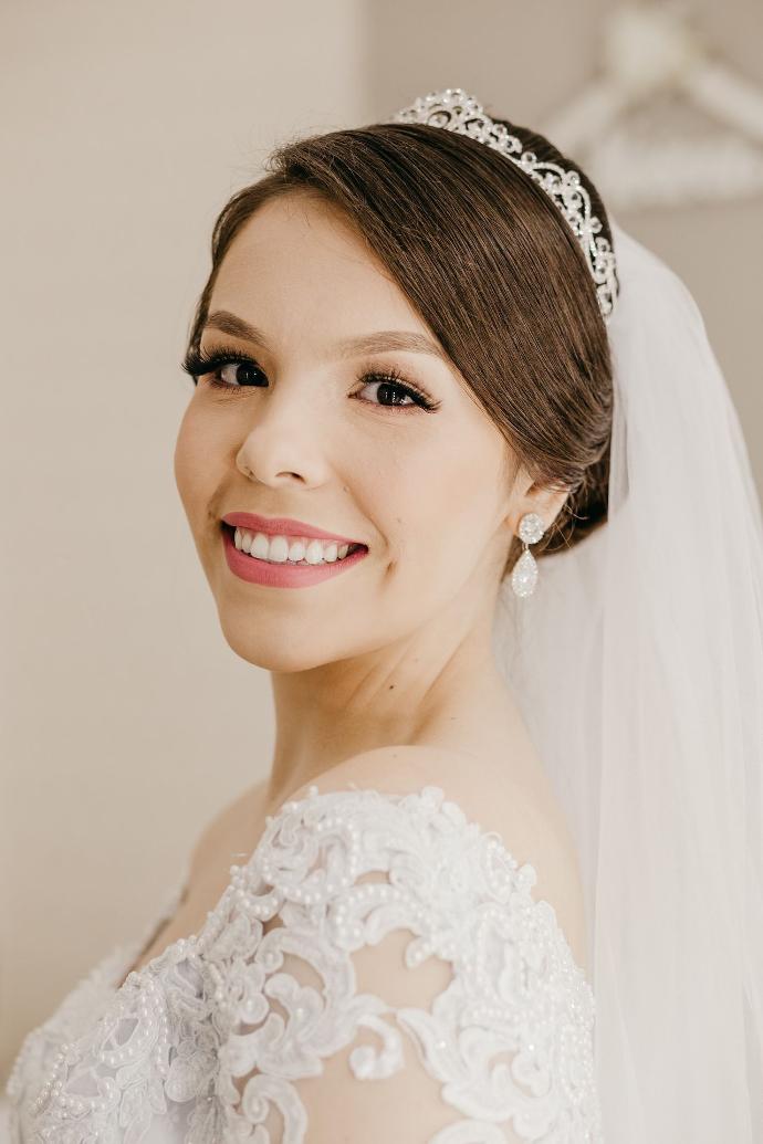 Bali make up artist for a wedding mua make up for a wedding